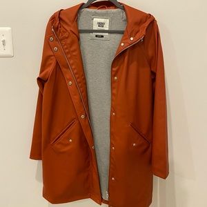 Great America Today raincoat for spring.